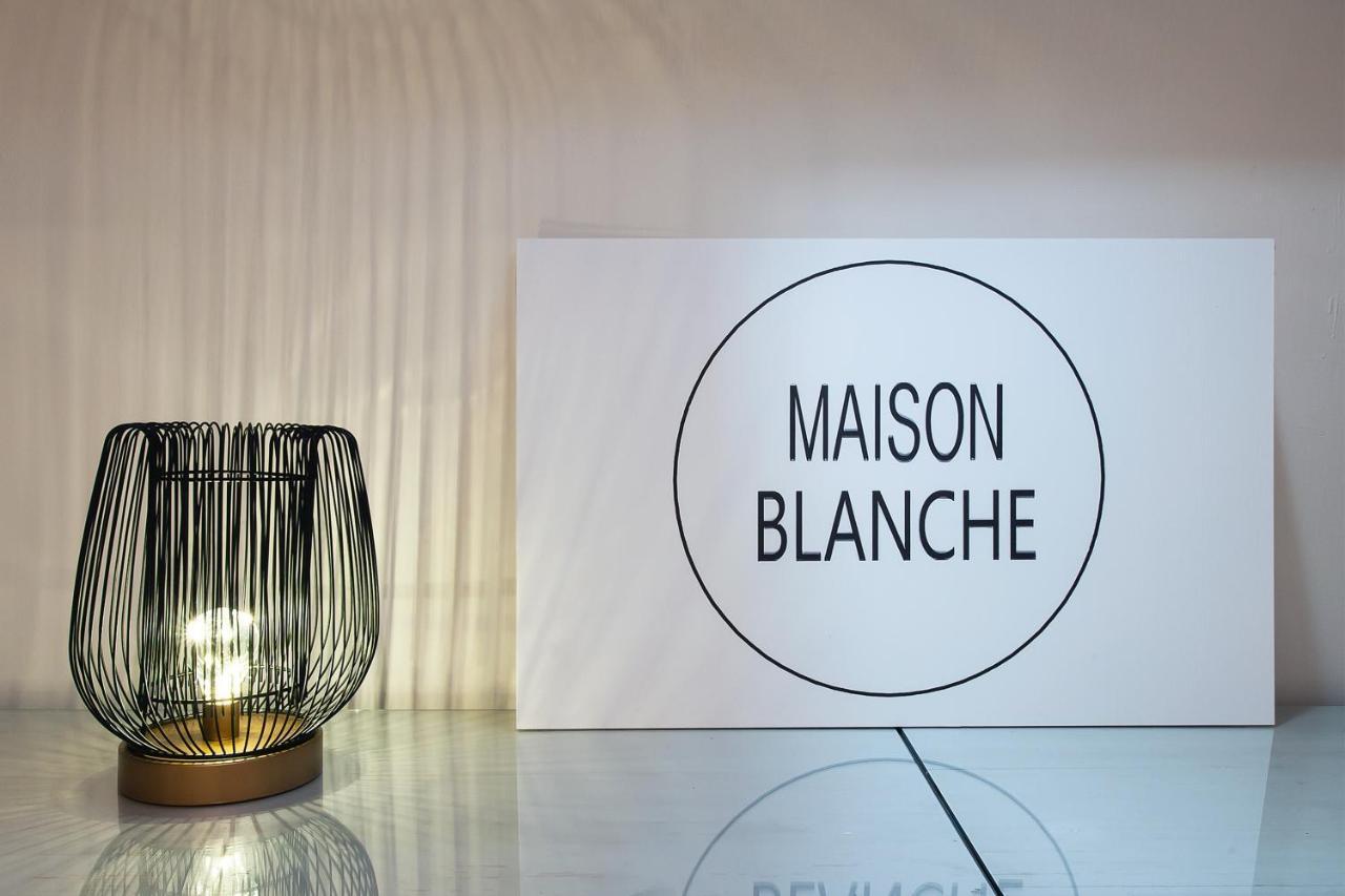 B&B Maison Blanche เกนต์ ภายนอก รูปภาพ